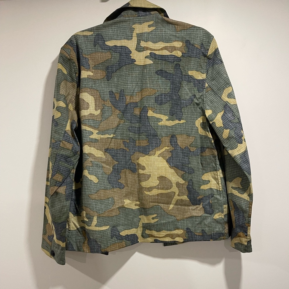 Herschel Camp Shirt Size XS - Picture 5 of 7
